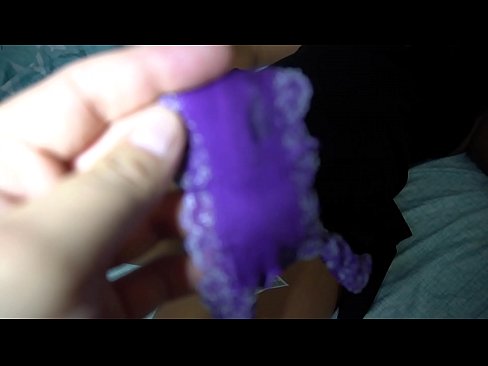 ❤️ Kanwata ta iso cikin buguwa na yi mata har ta farka ❌ Ingantacciyar batsa ️❤